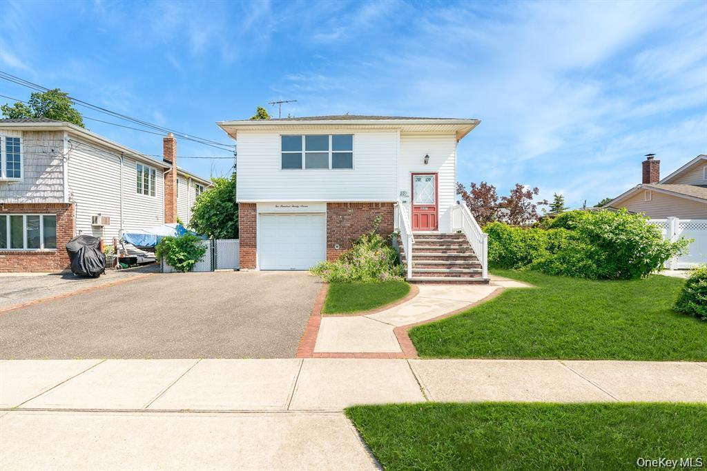 227 N Walnut Street