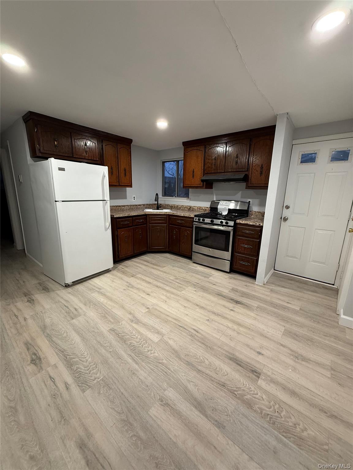 227 N Walnut Street