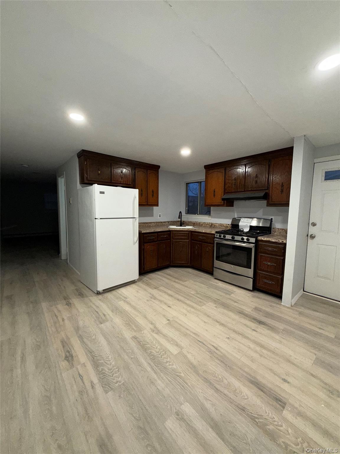 227 N Walnut Street