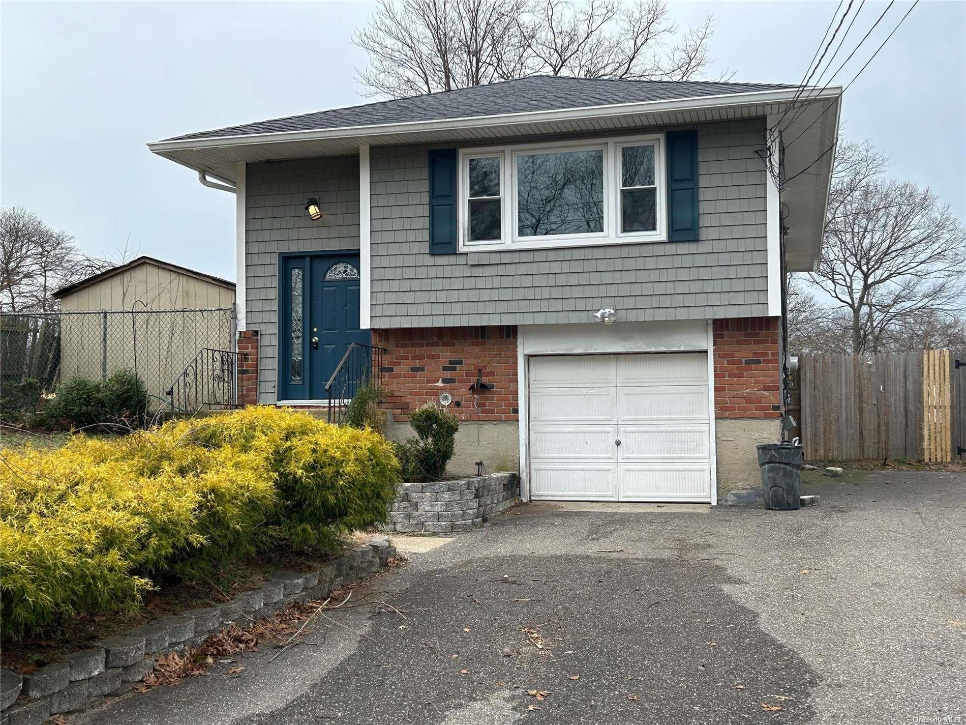 220 Adirondack Drive