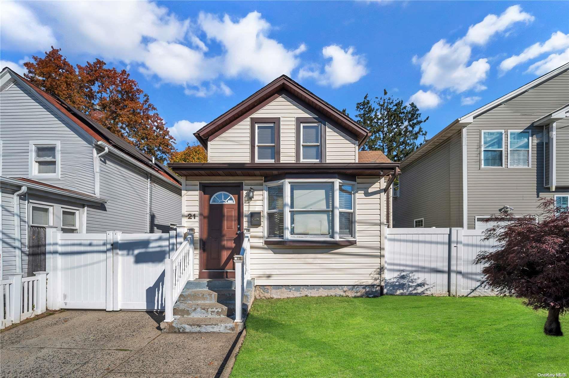 21 Sycamore Avenue