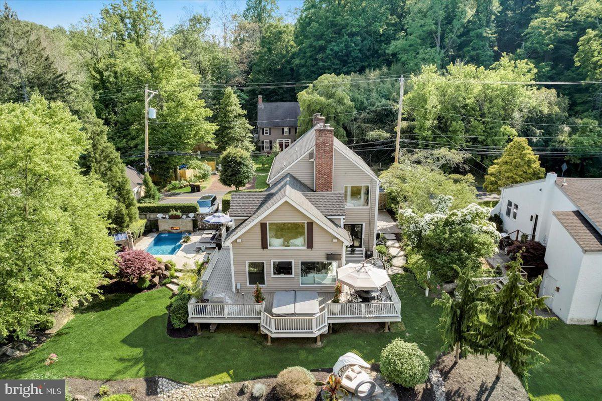 3912 River Rd