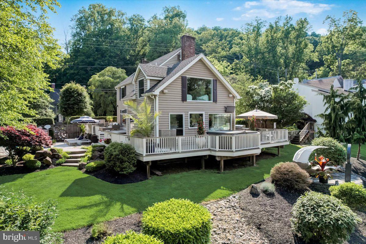 3912 River Rd