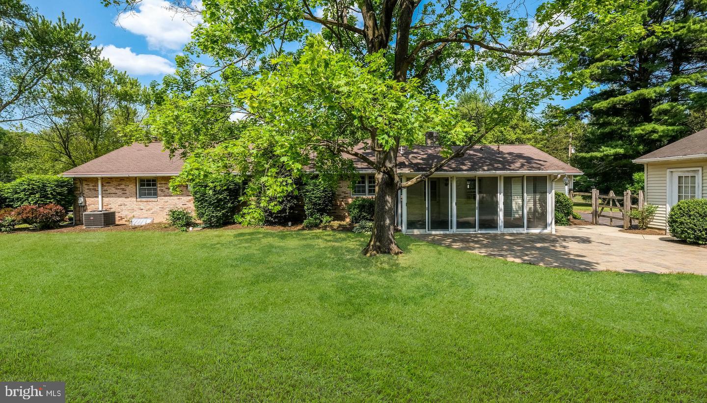 28 Windover Ln