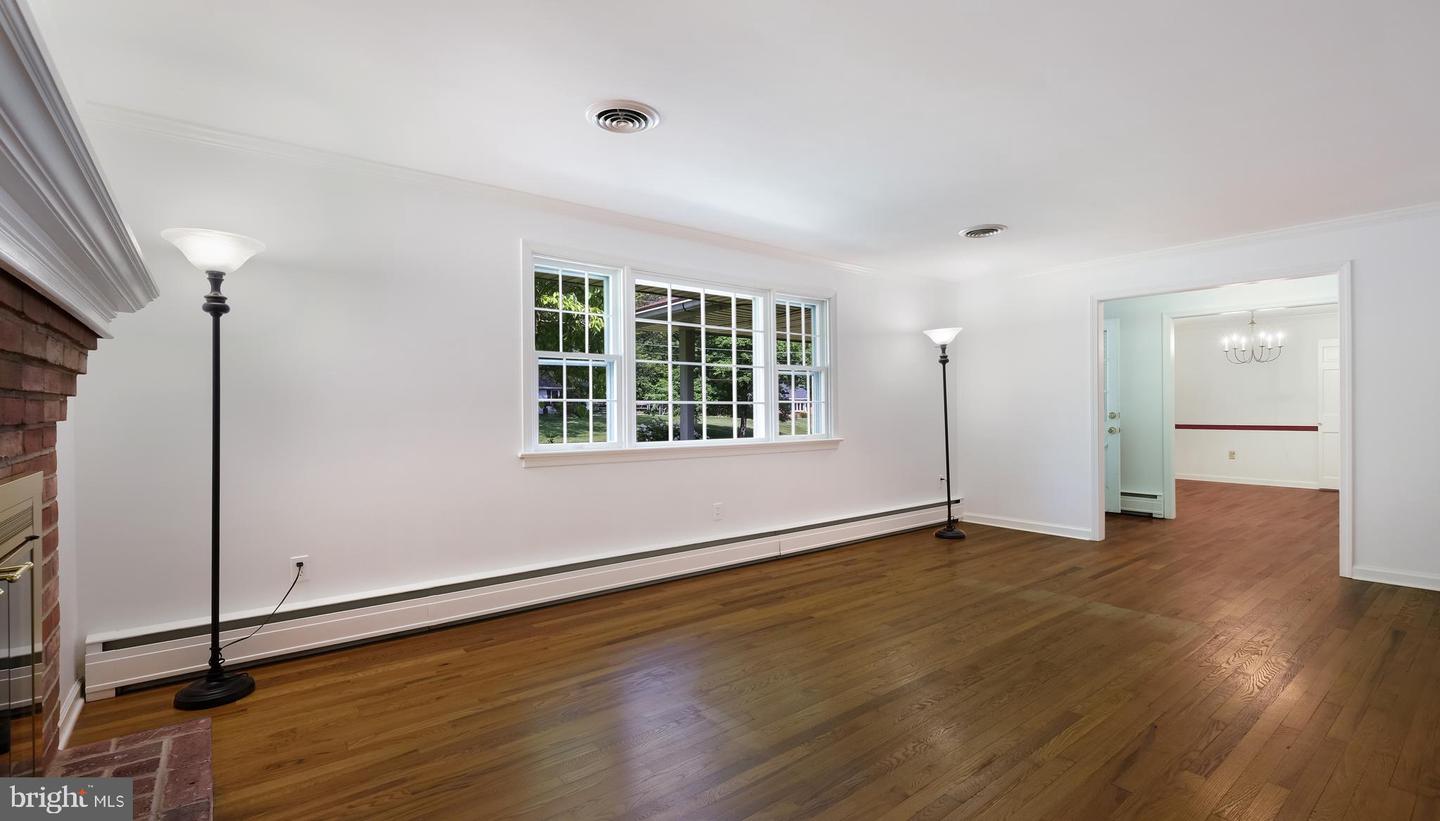 28 Windover Ln