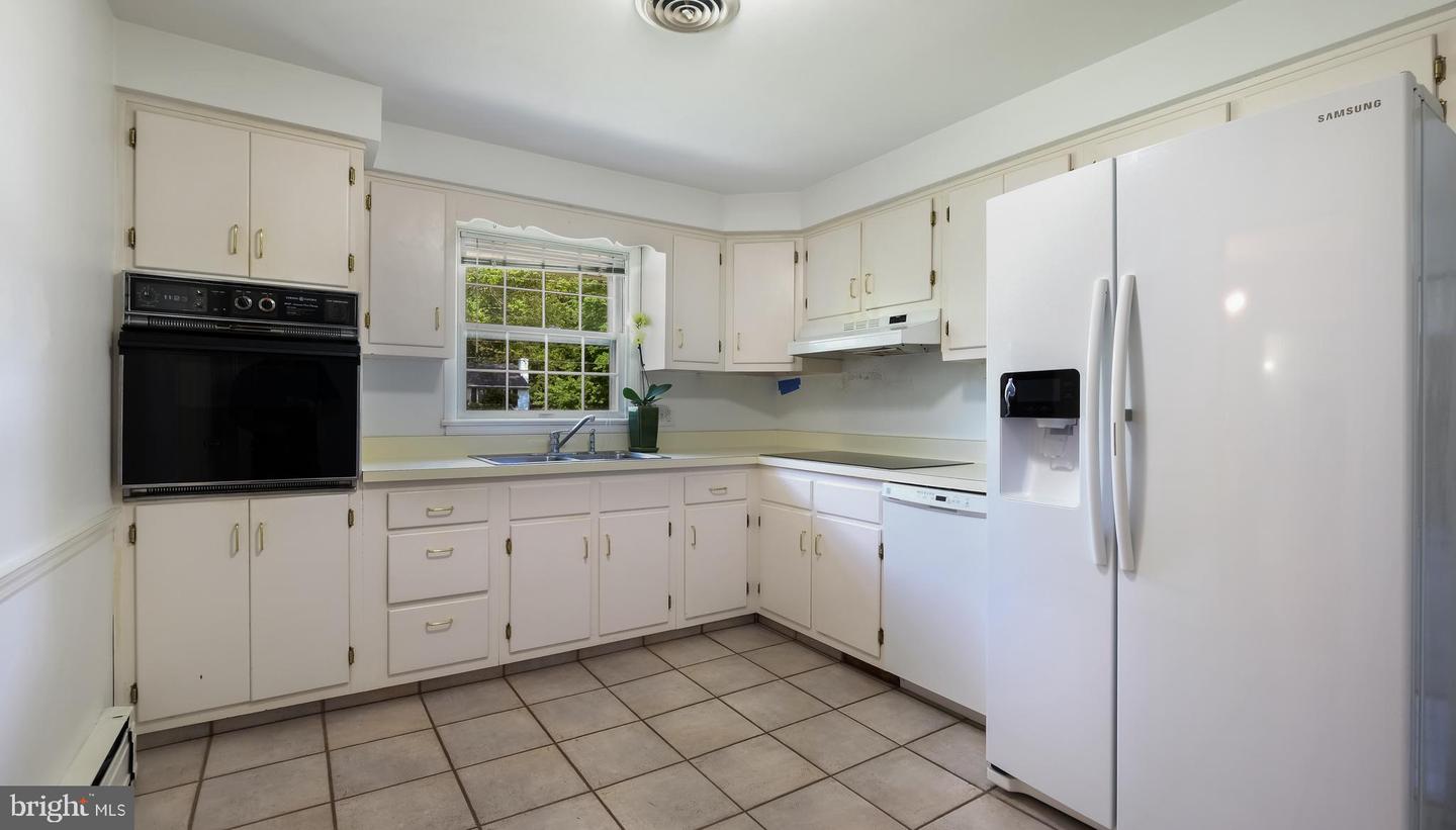 28 Windover Ln