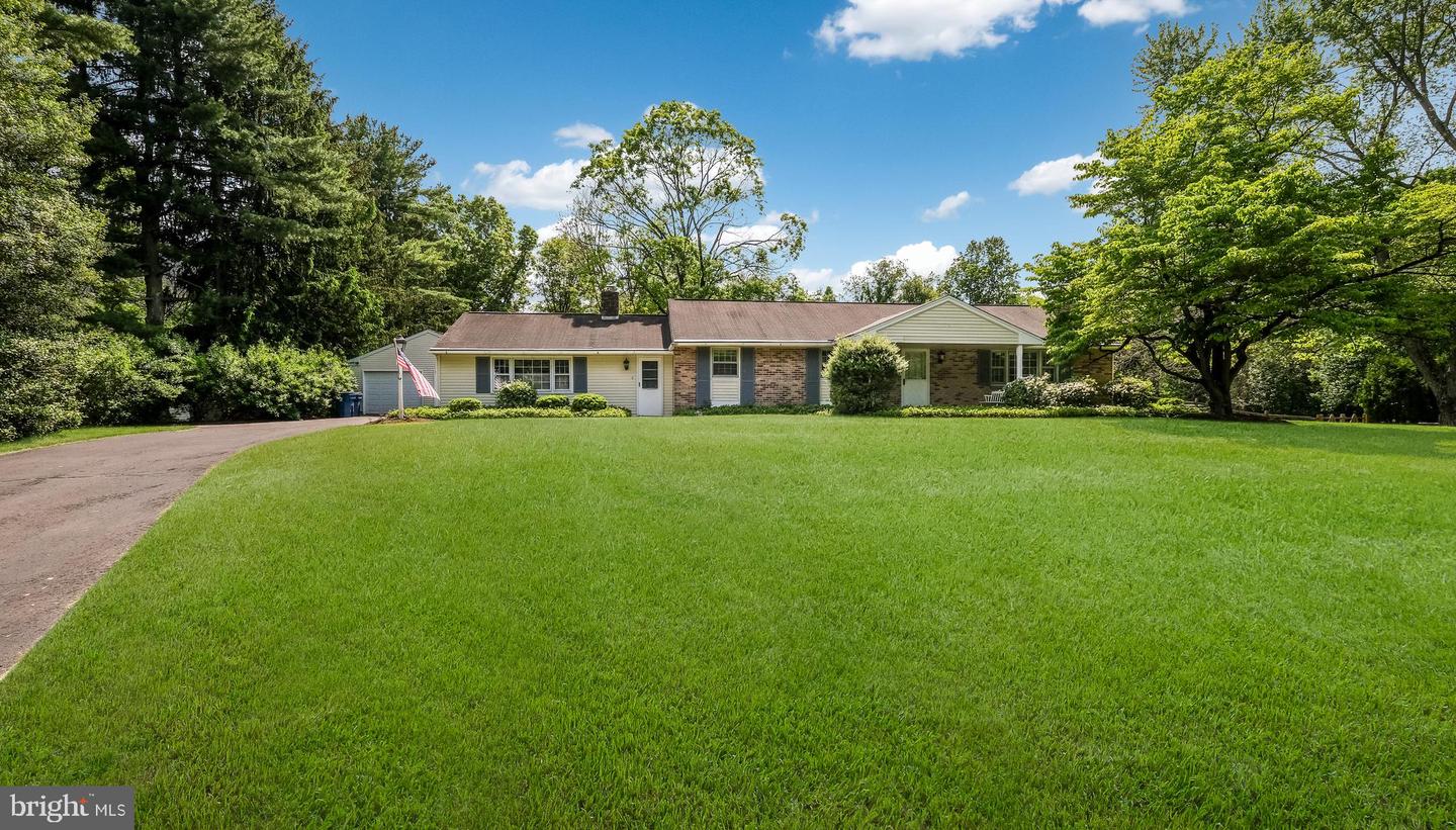 28 Windover Ln