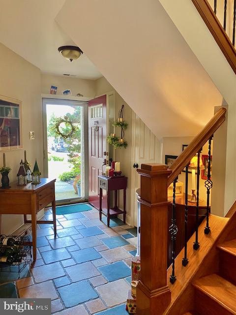 2299 Orchard Hill Cir
