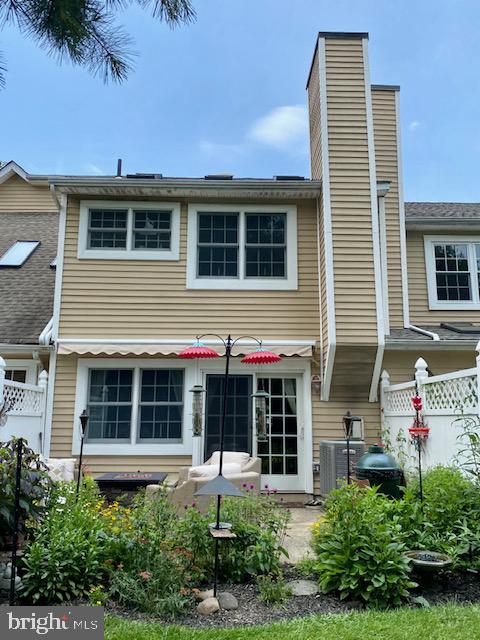 2299 Orchard Hill Cir