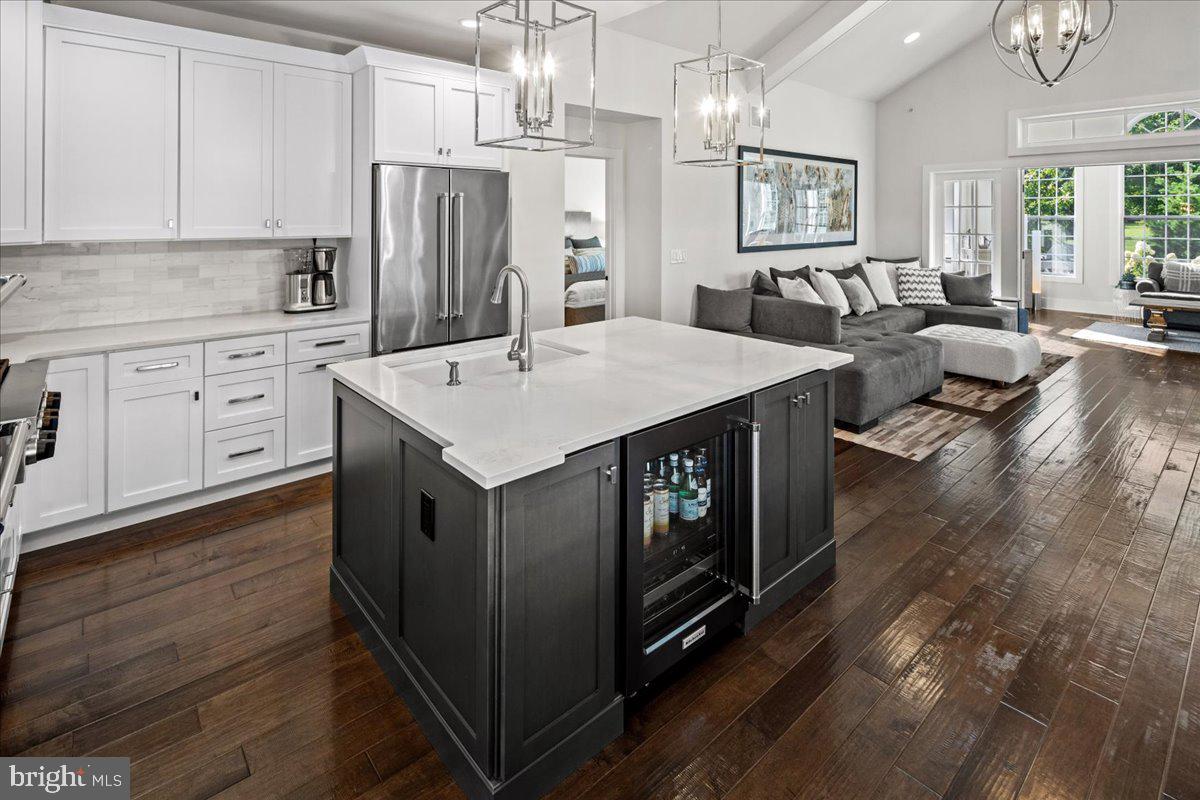 5 Hillyer Ln