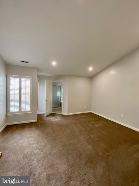 106 Madison Ct