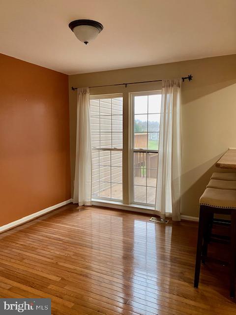 106 Madison Ct