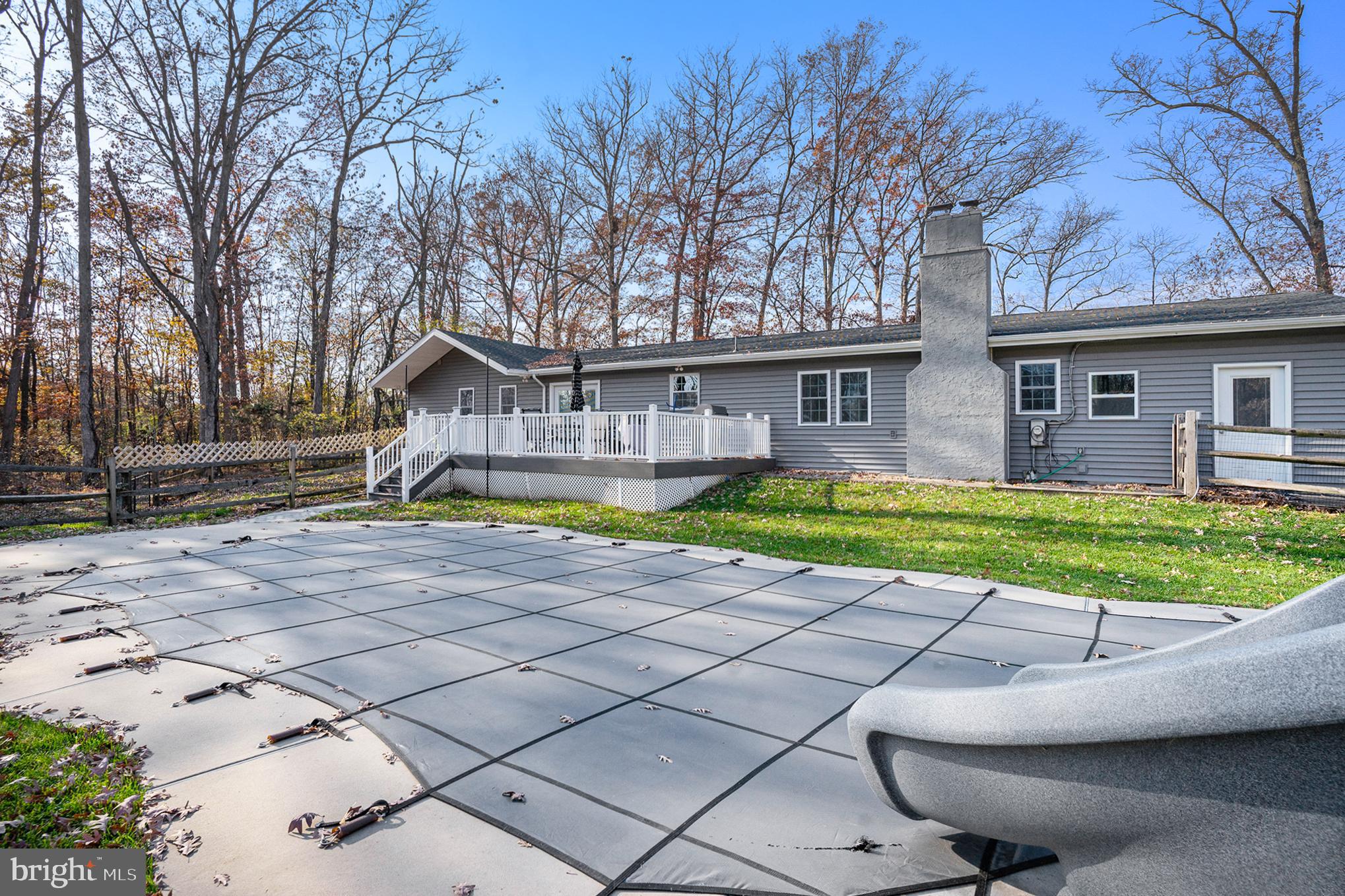 561 Scott Rd