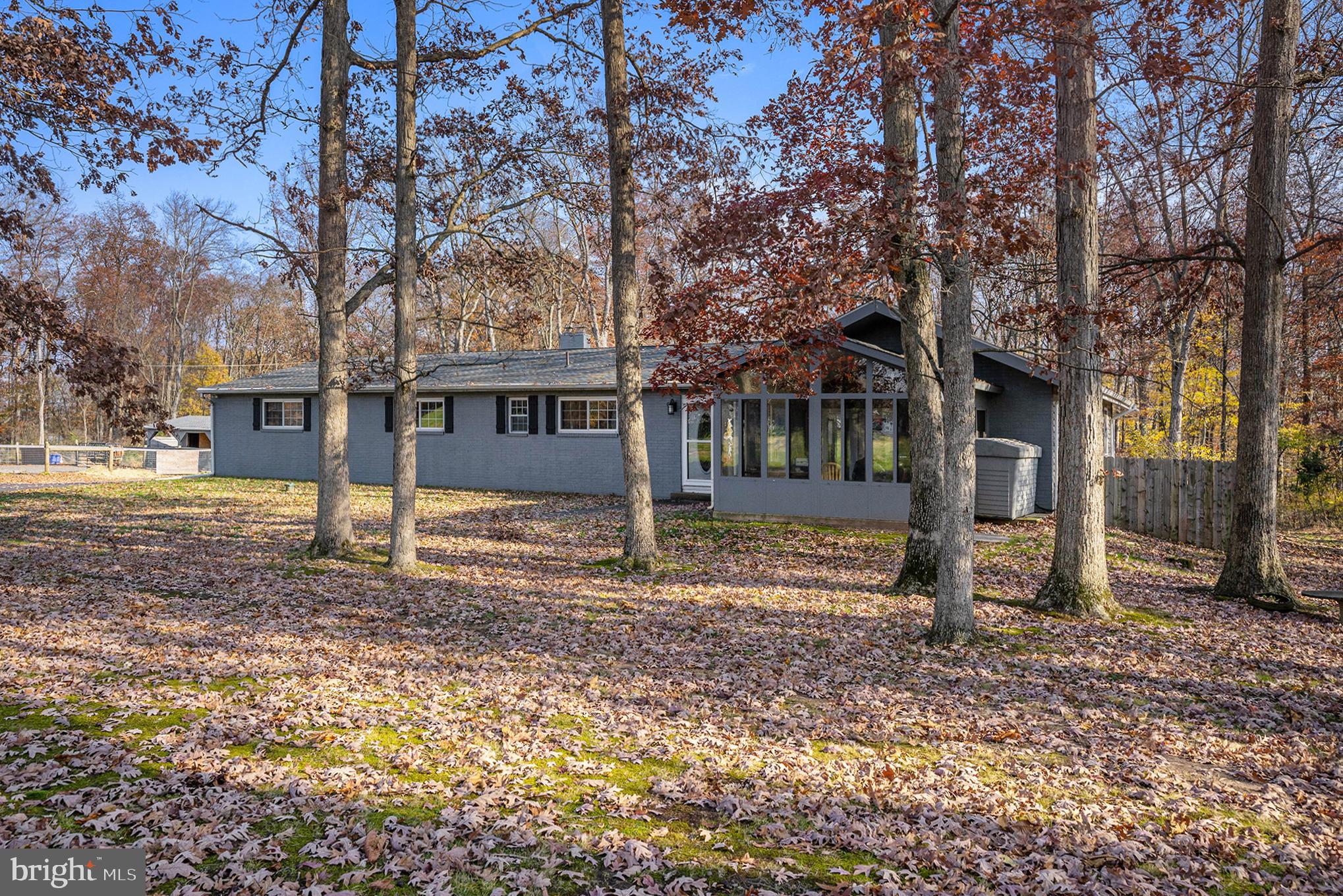561 Scott Rd