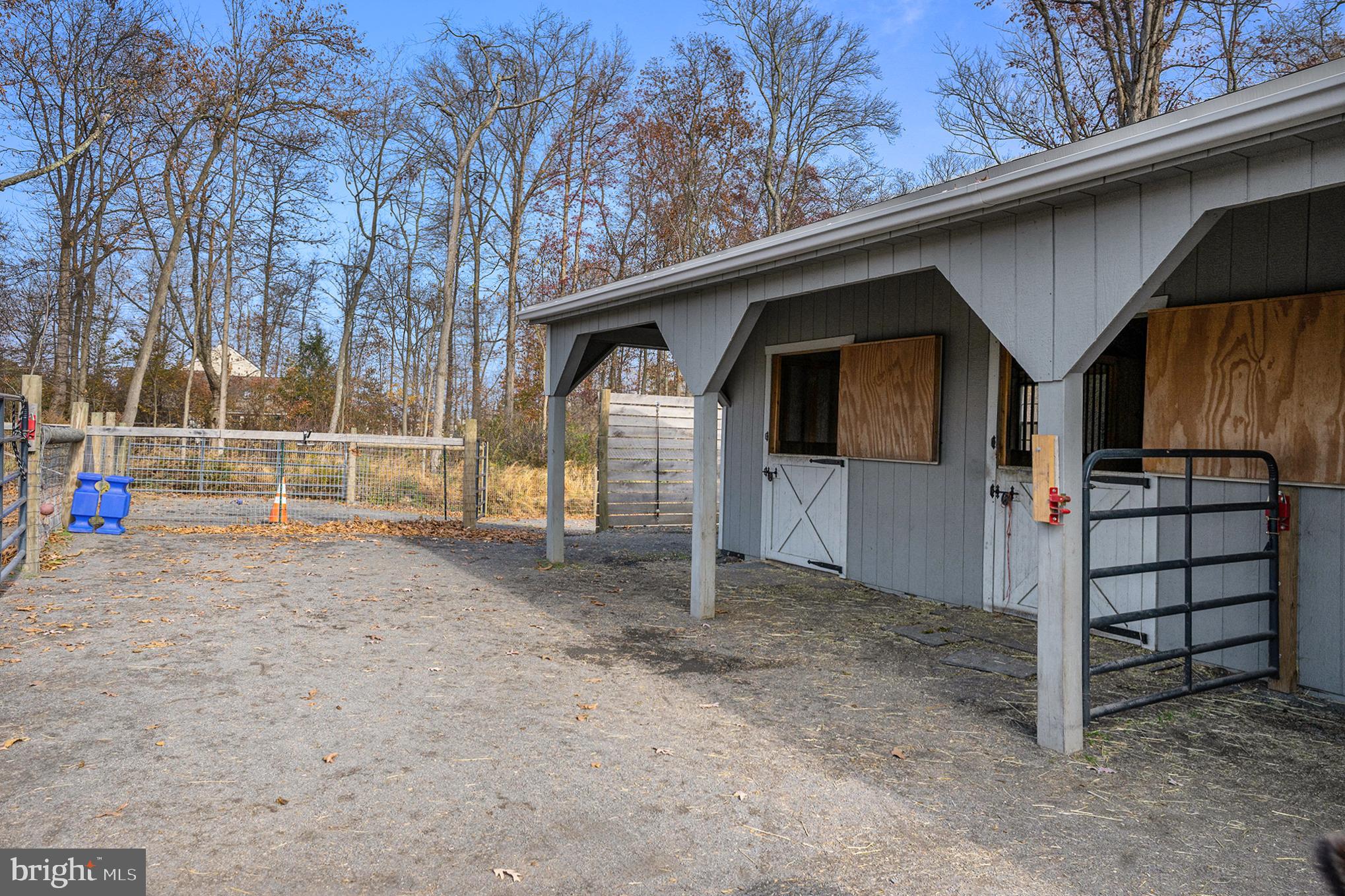 561 Scott Rd