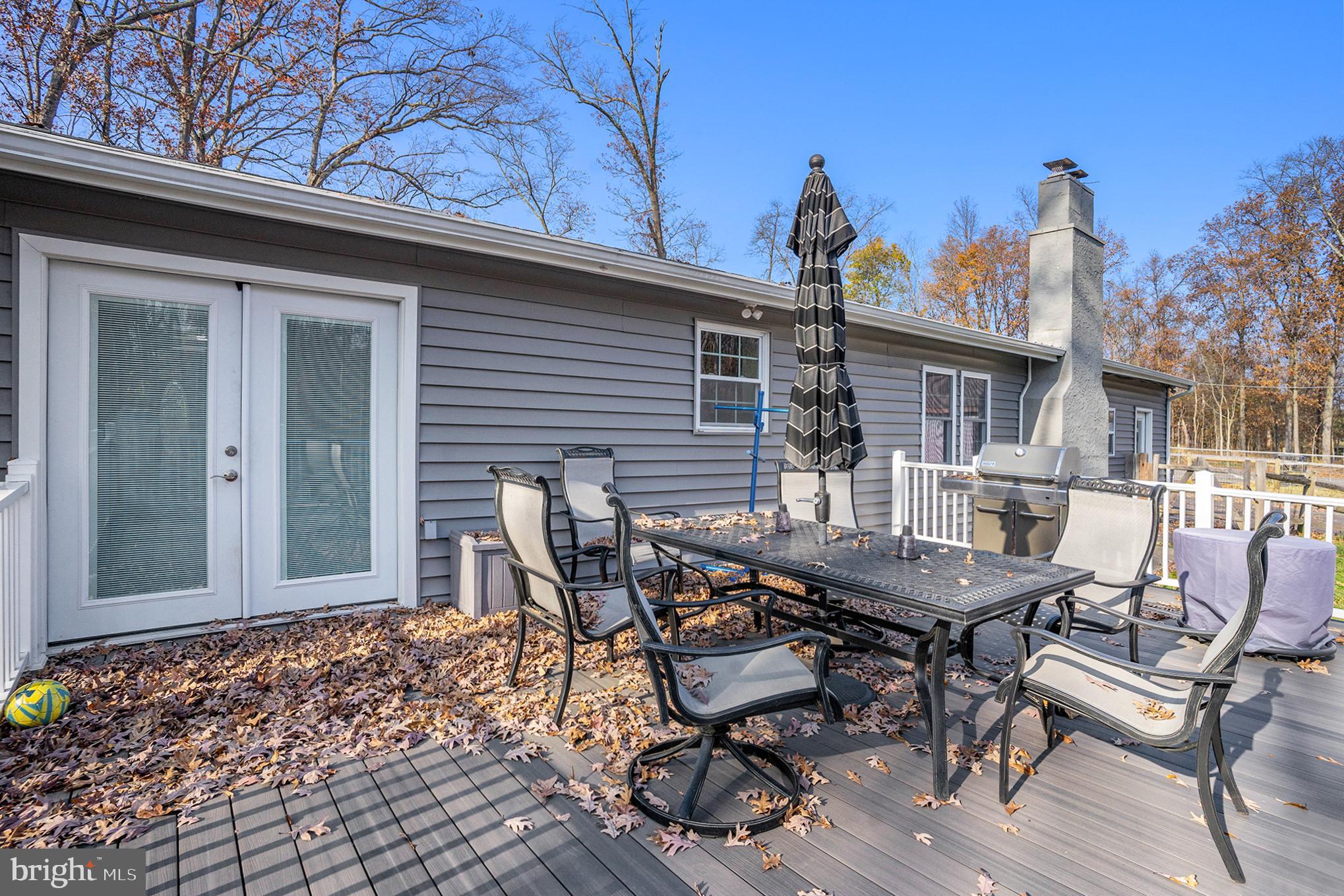 561 Scott Rd
