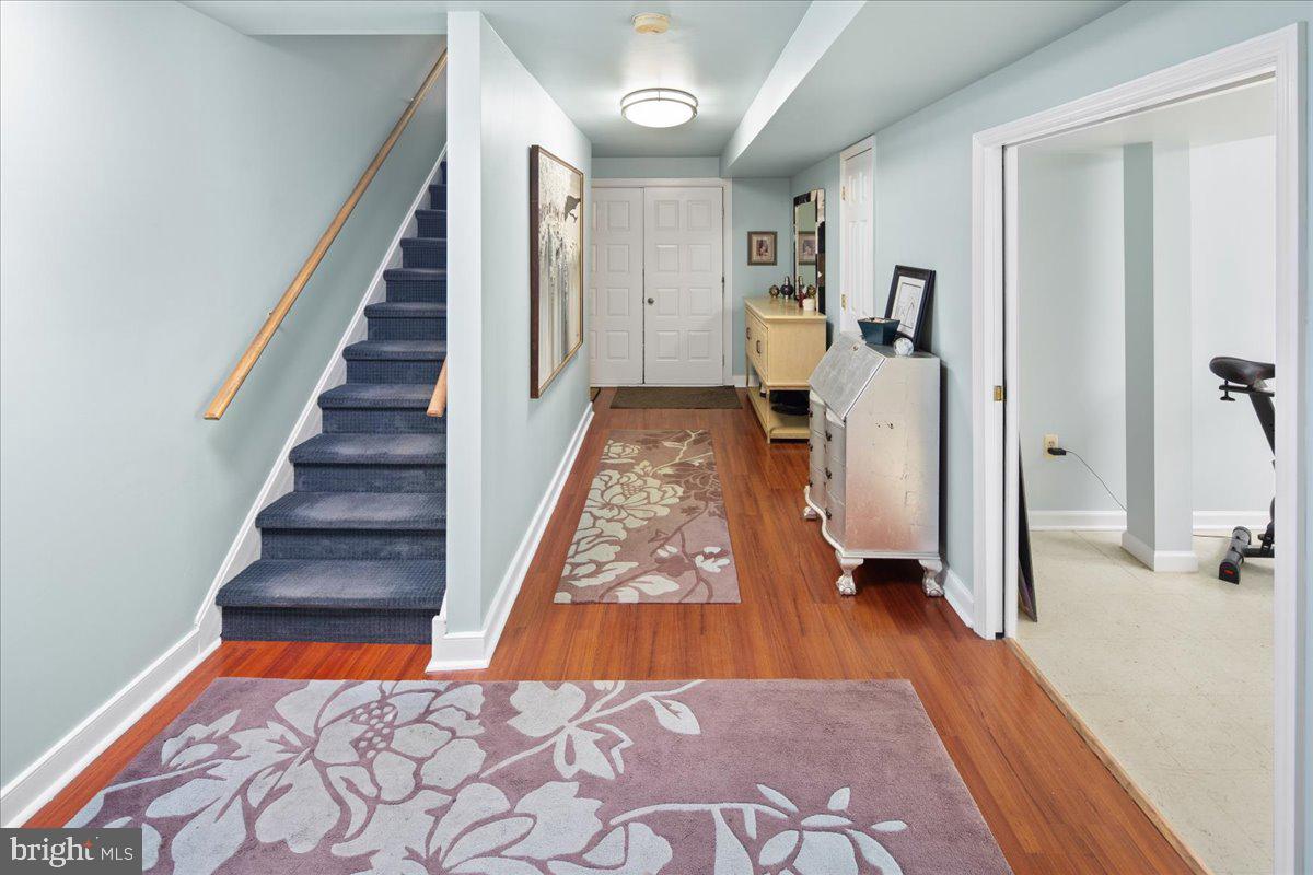 15 Kingswood