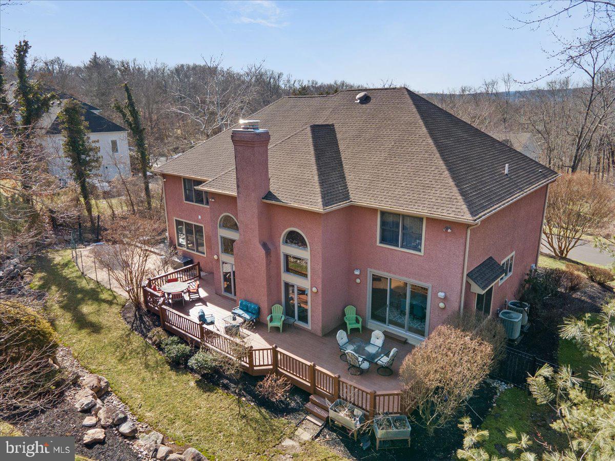 15 Kingswood