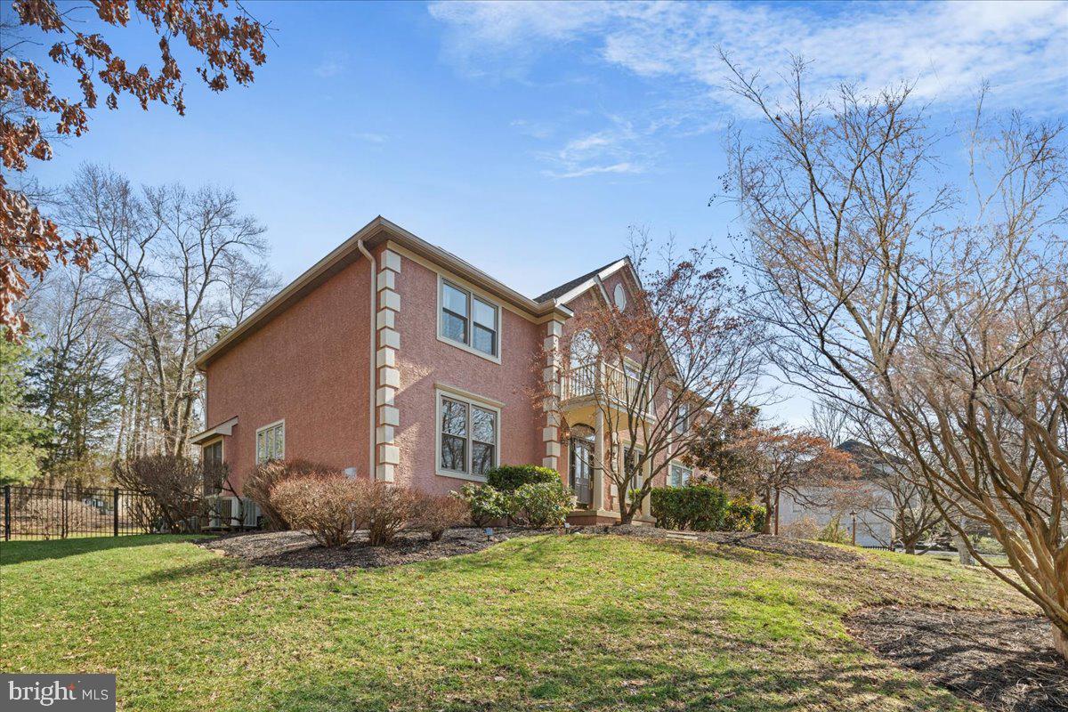15 Kingswood