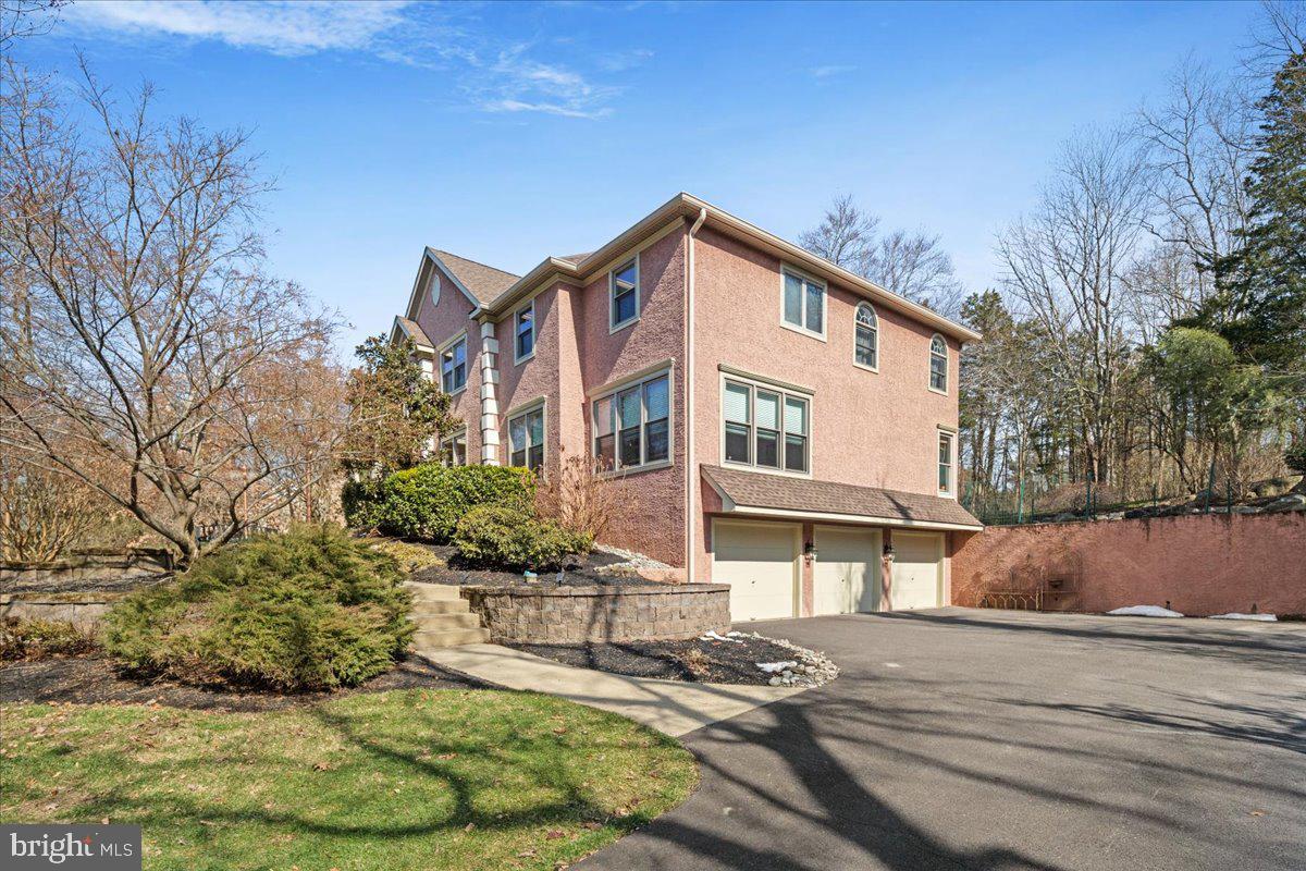 15 Kingswood