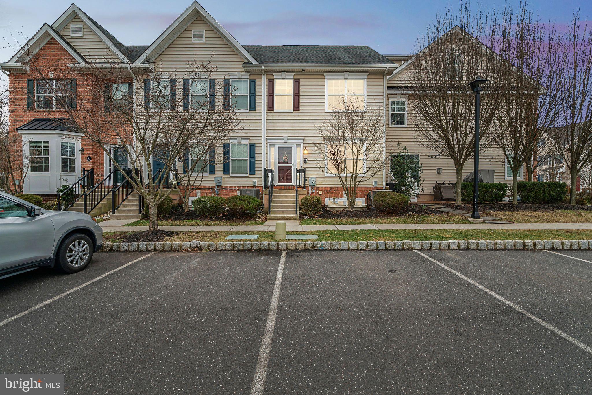 3784 William Daves Rd #11