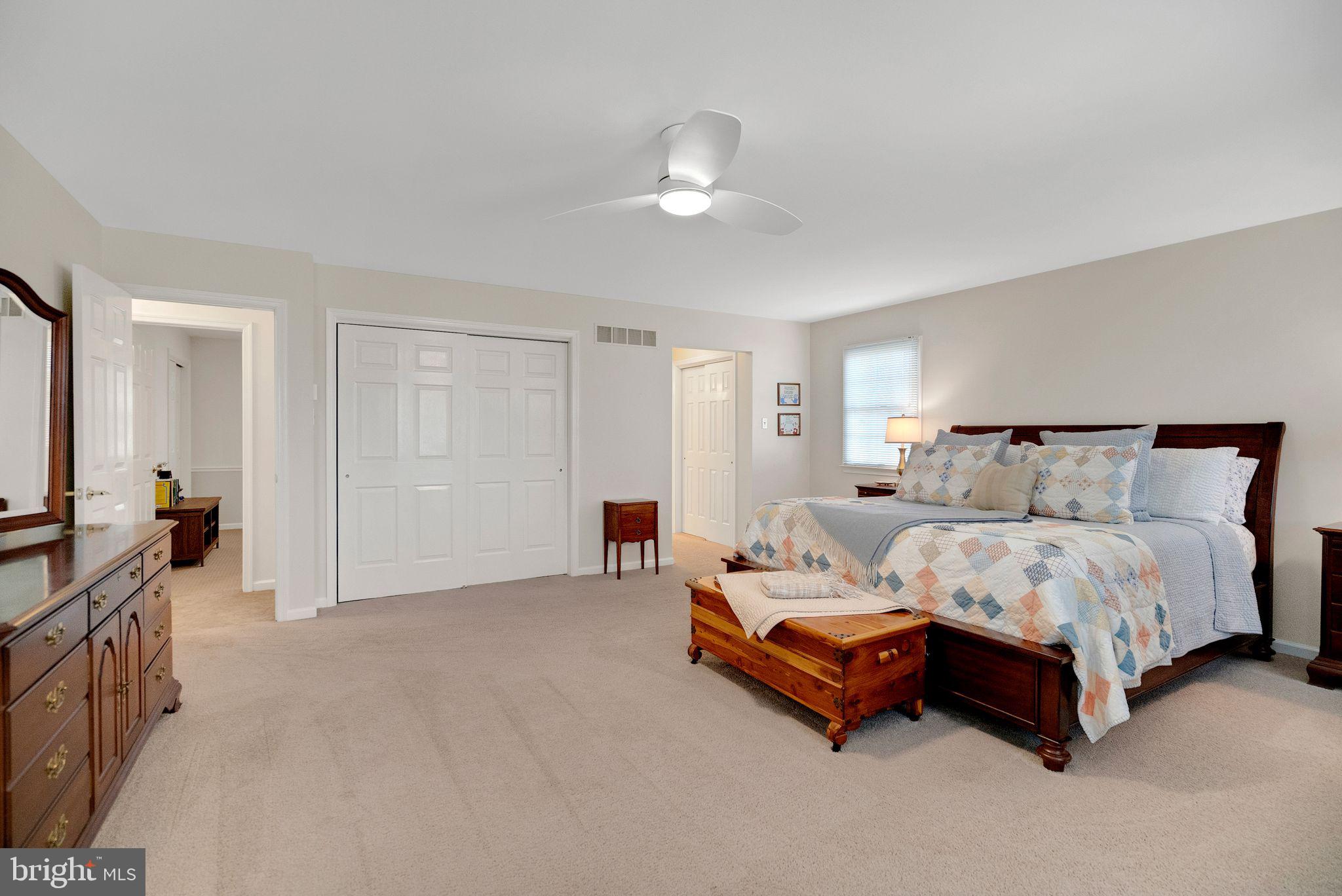 111 Ridgeview Ln