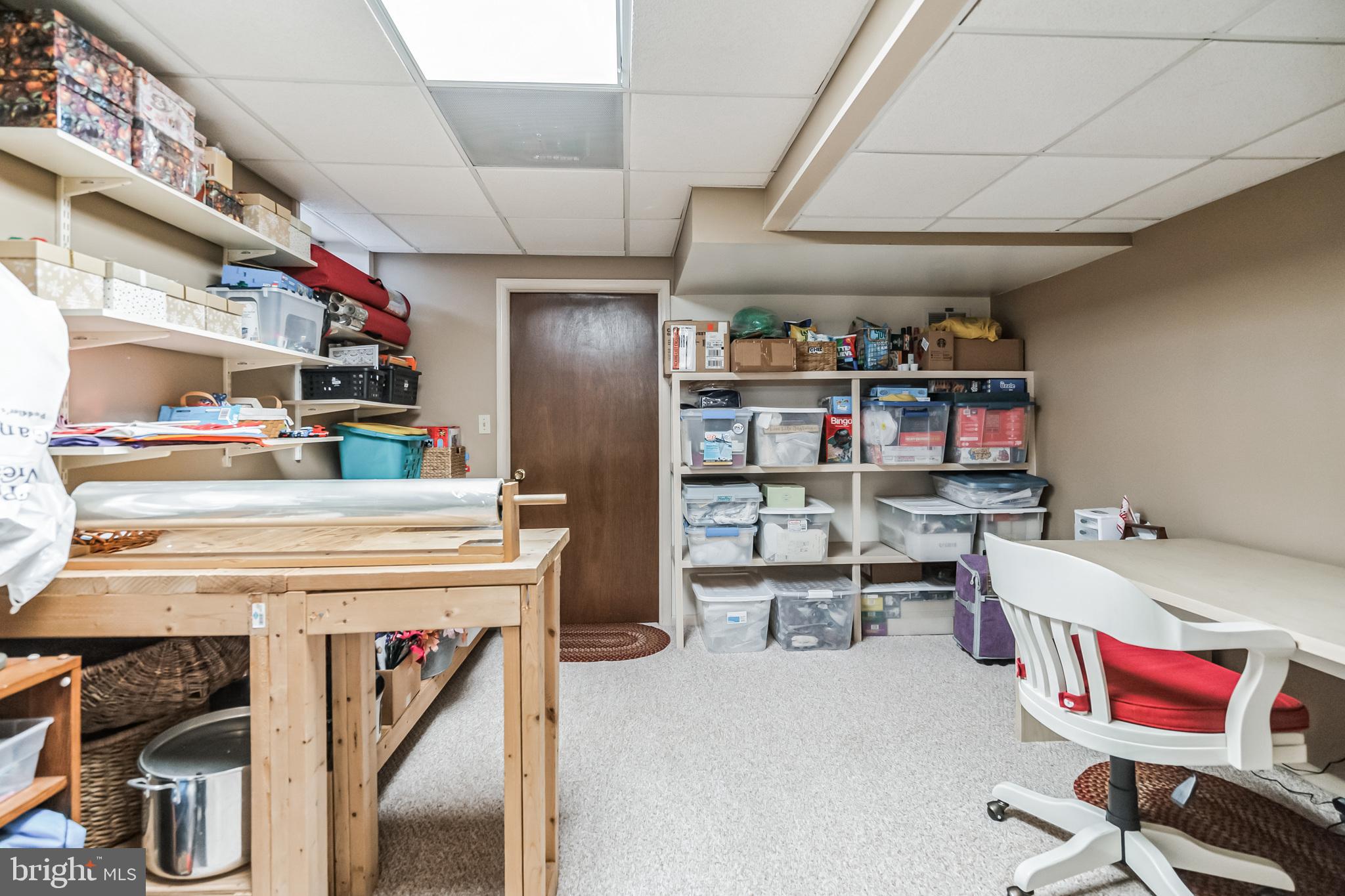 111 Ridgeview Ln