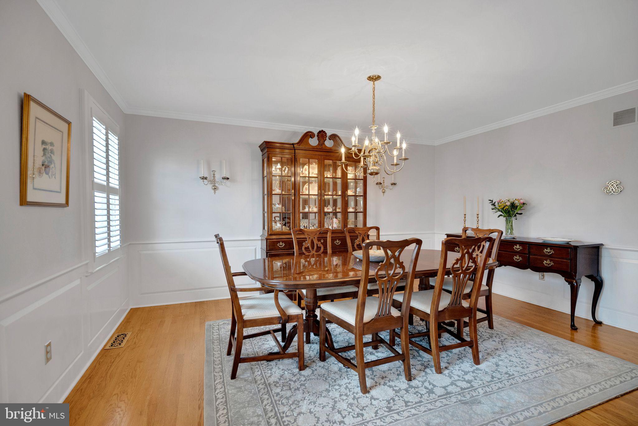 111 Ridgeview Ln