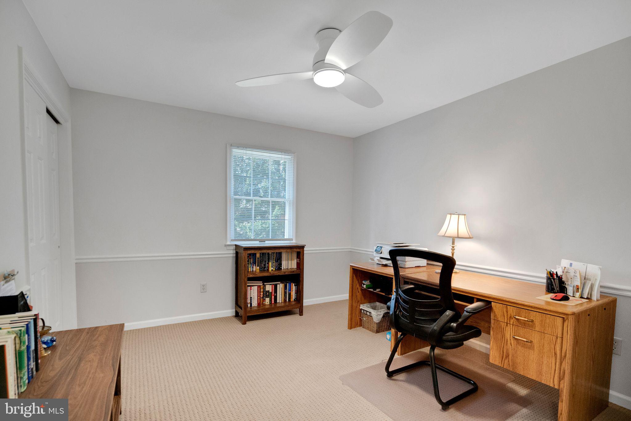 111 Ridgeview Ln