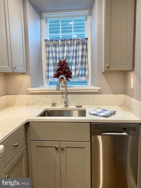 66 W FERRY ST #FIRST FLOOR