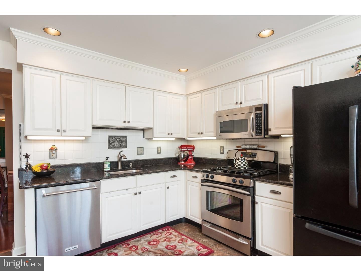 517 WATERFORD CT #90