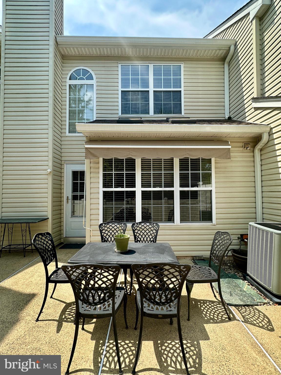 517 WATERFORD CT #90
