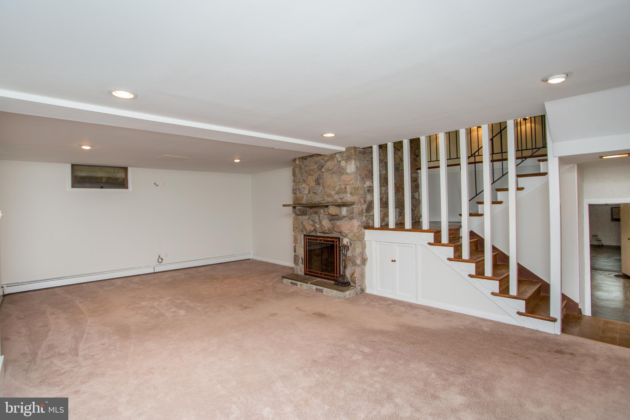 5563 Stoney Hill Rd