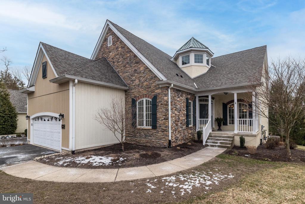 5871 Hickory Hollow Ln