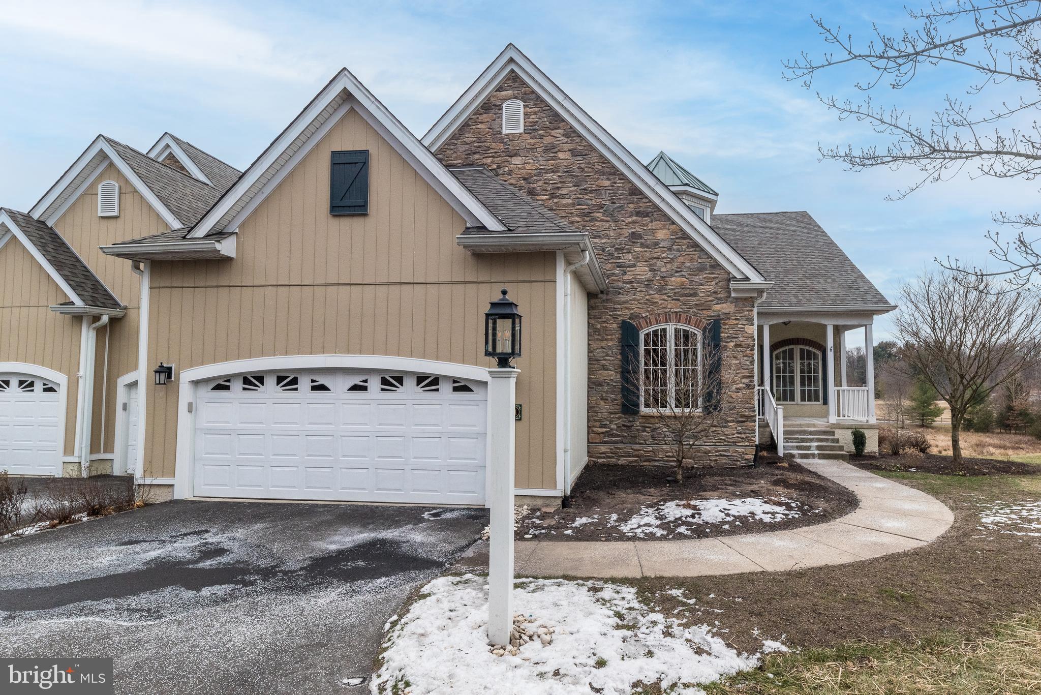 5871 Hickory Hollow Ln