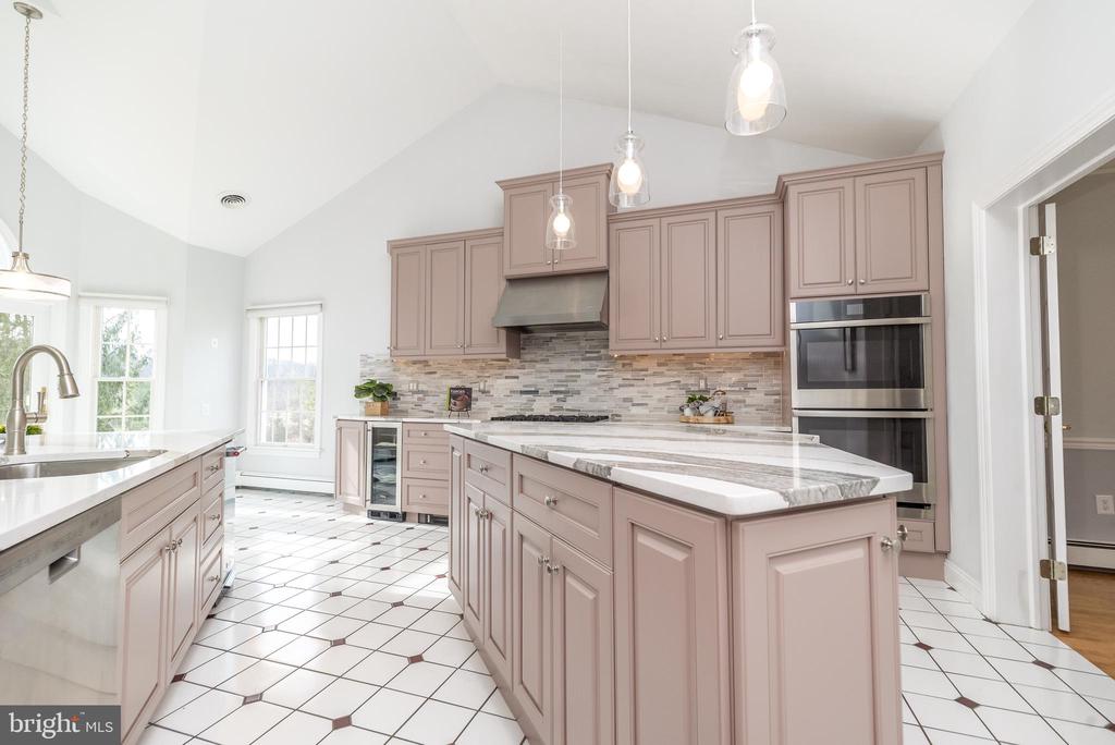 5871 Hickory Hollow Ln