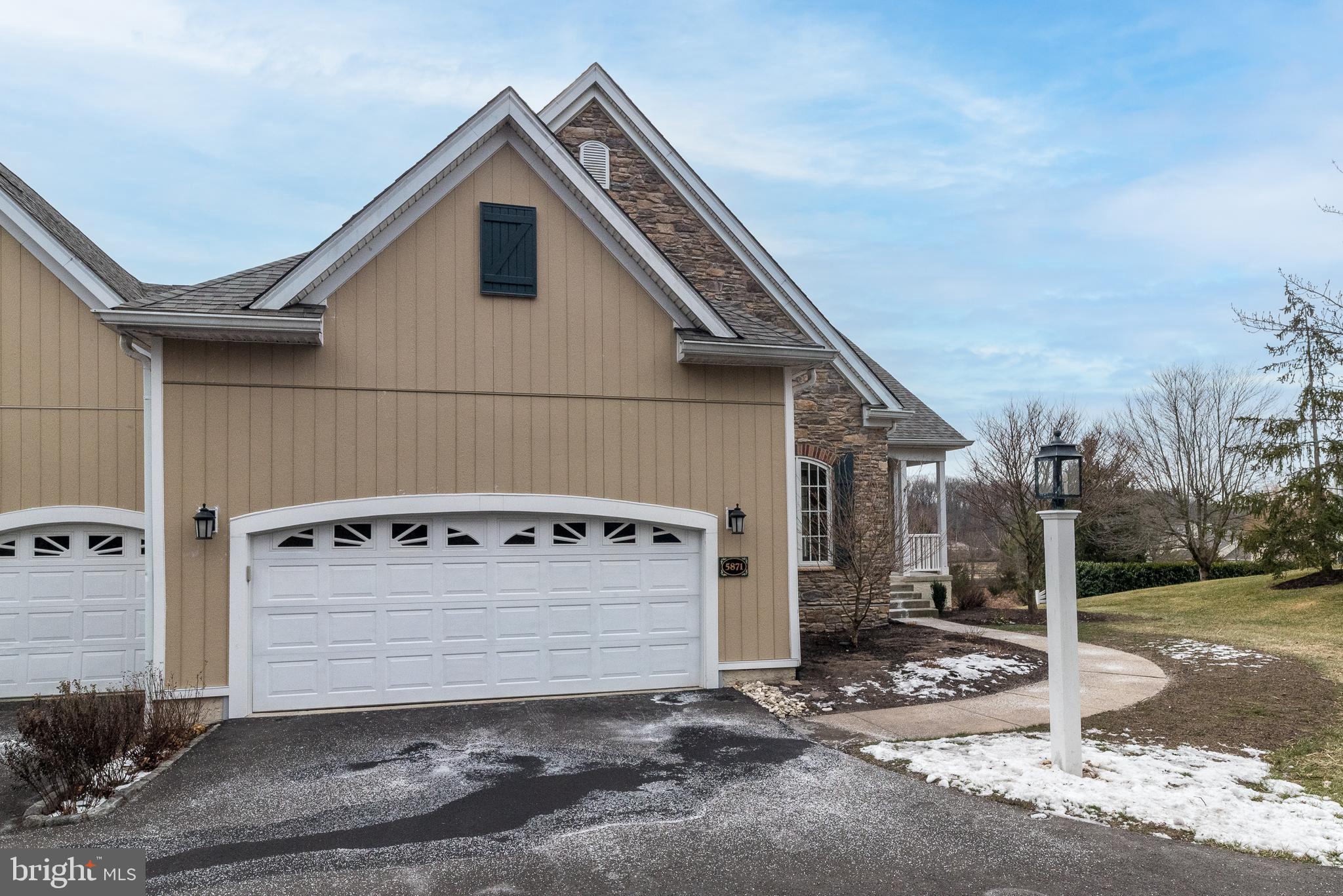 5871 Hickory Hollow Ln