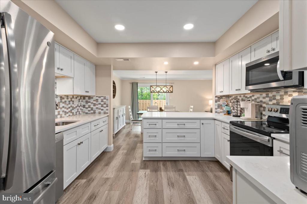 417 Henley Ct