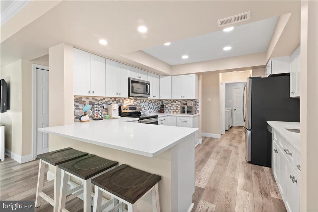 417 Henley Ct