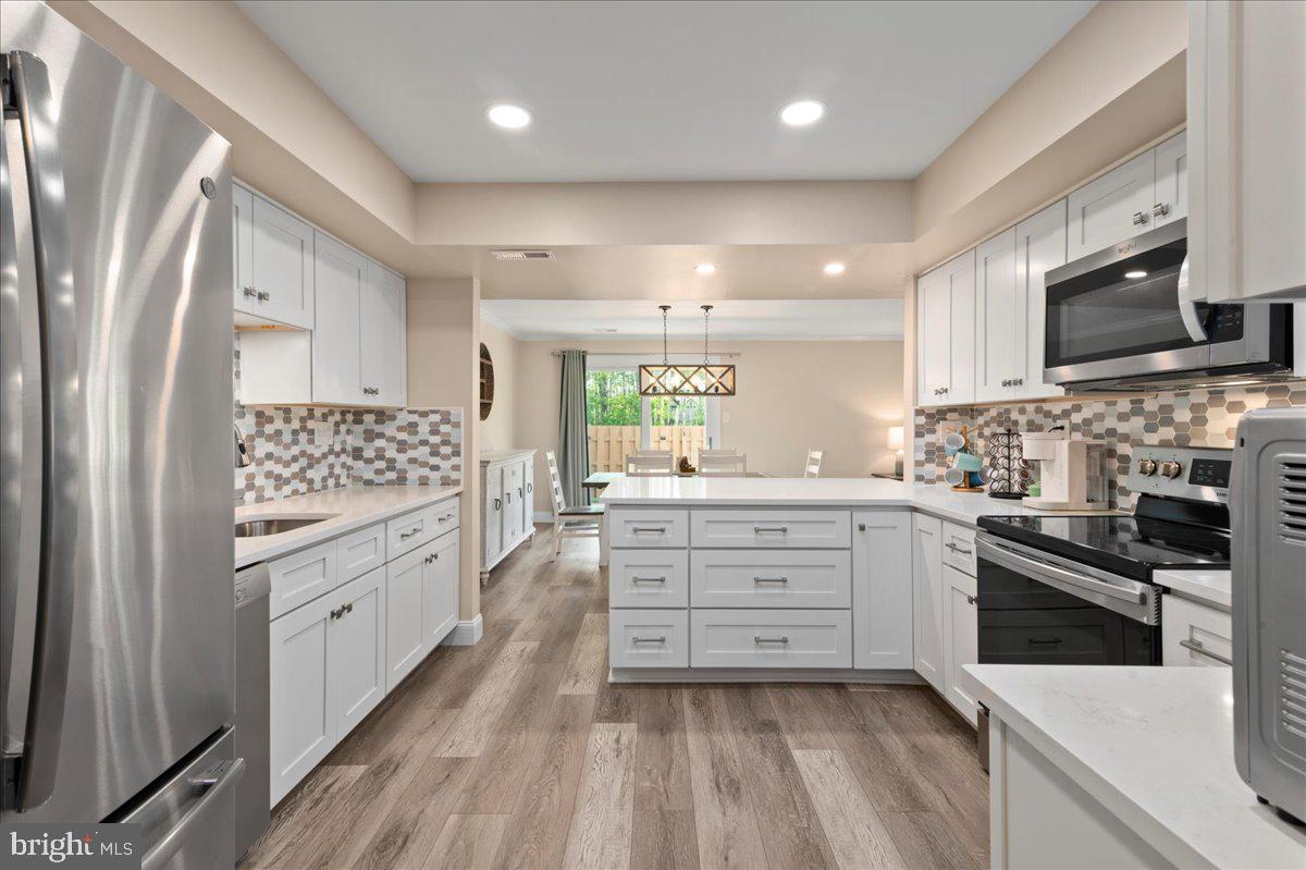 417 Henley Ct