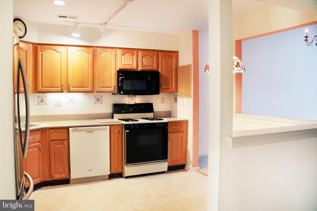 114 PROGRESS DRIVE