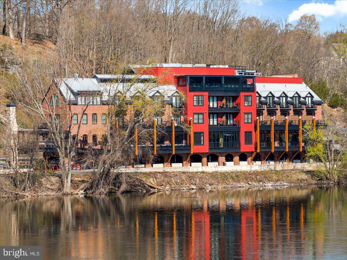 350 S RIVER ROAD D10