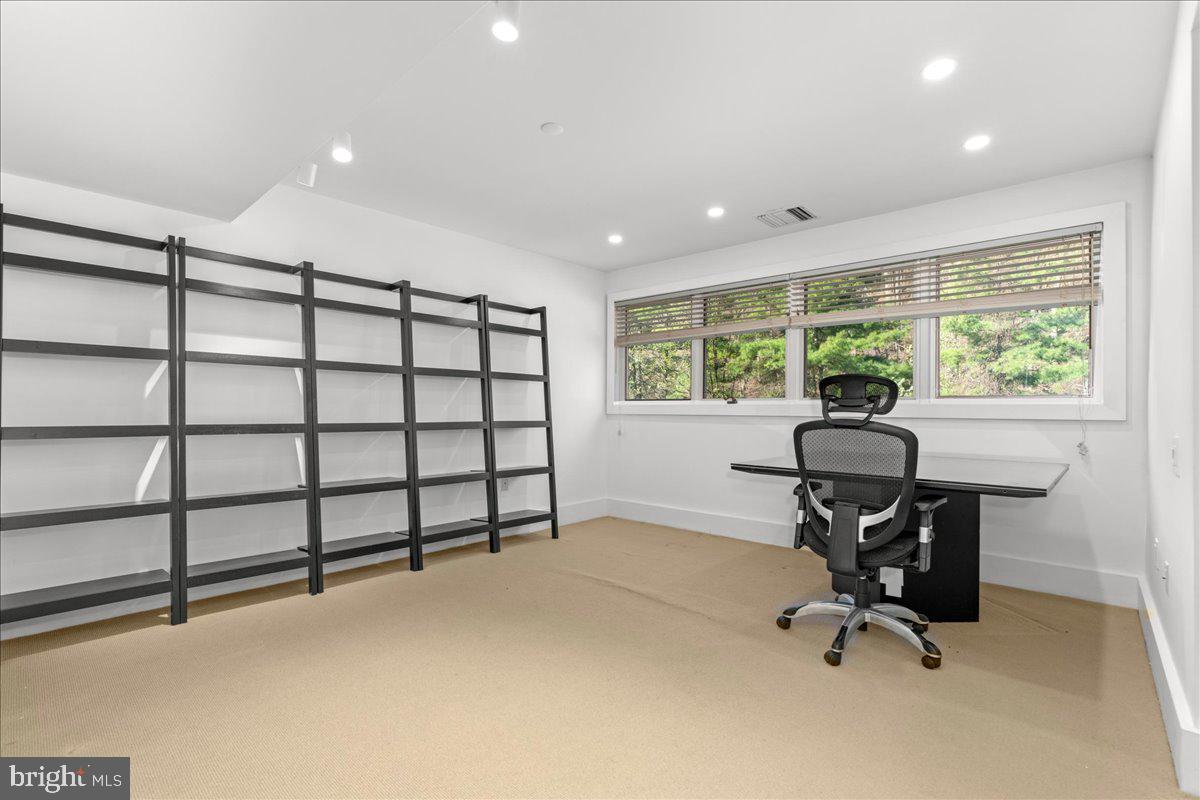 350 S RIVER ROAD D10