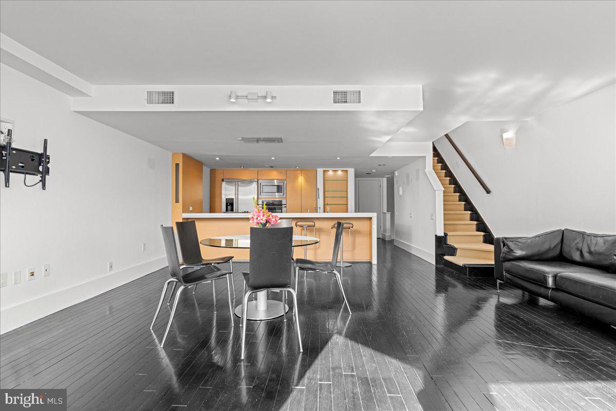 350 S RIVER ROAD D10