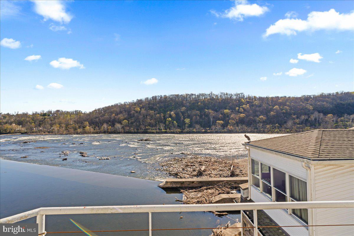 350 S RIVER ROAD D10