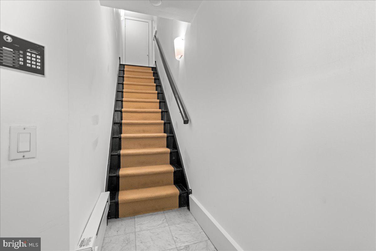 350 S RIVER ROAD D10