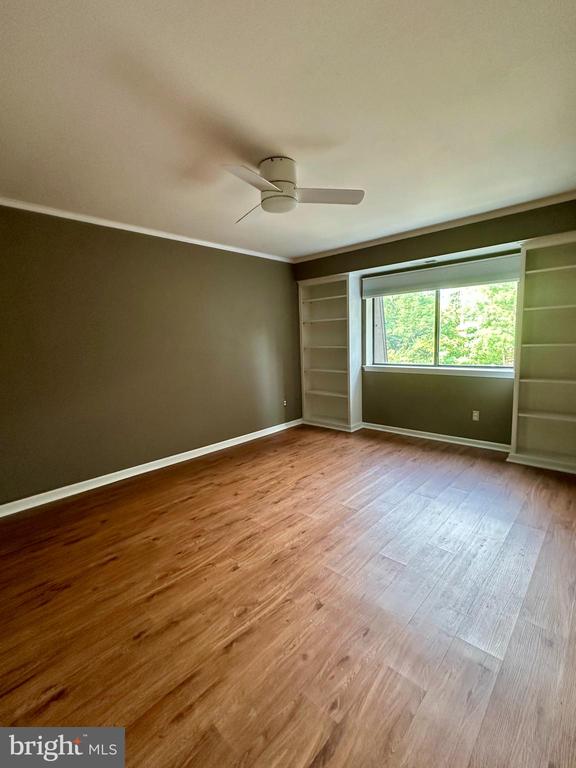 35 HERMITAGE DRIVE