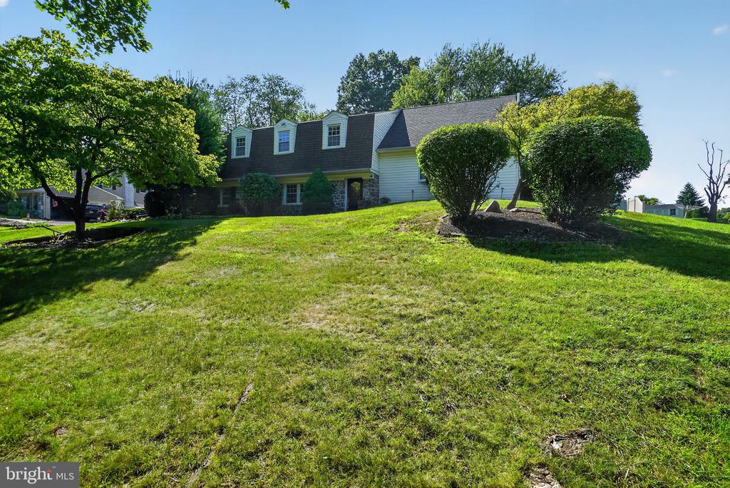26 HIGH POINT DRIVE