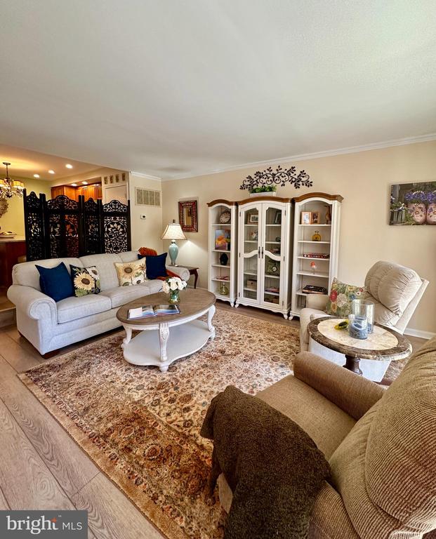 6 OSCAR HAMMERSTEIN WAY Unit: A