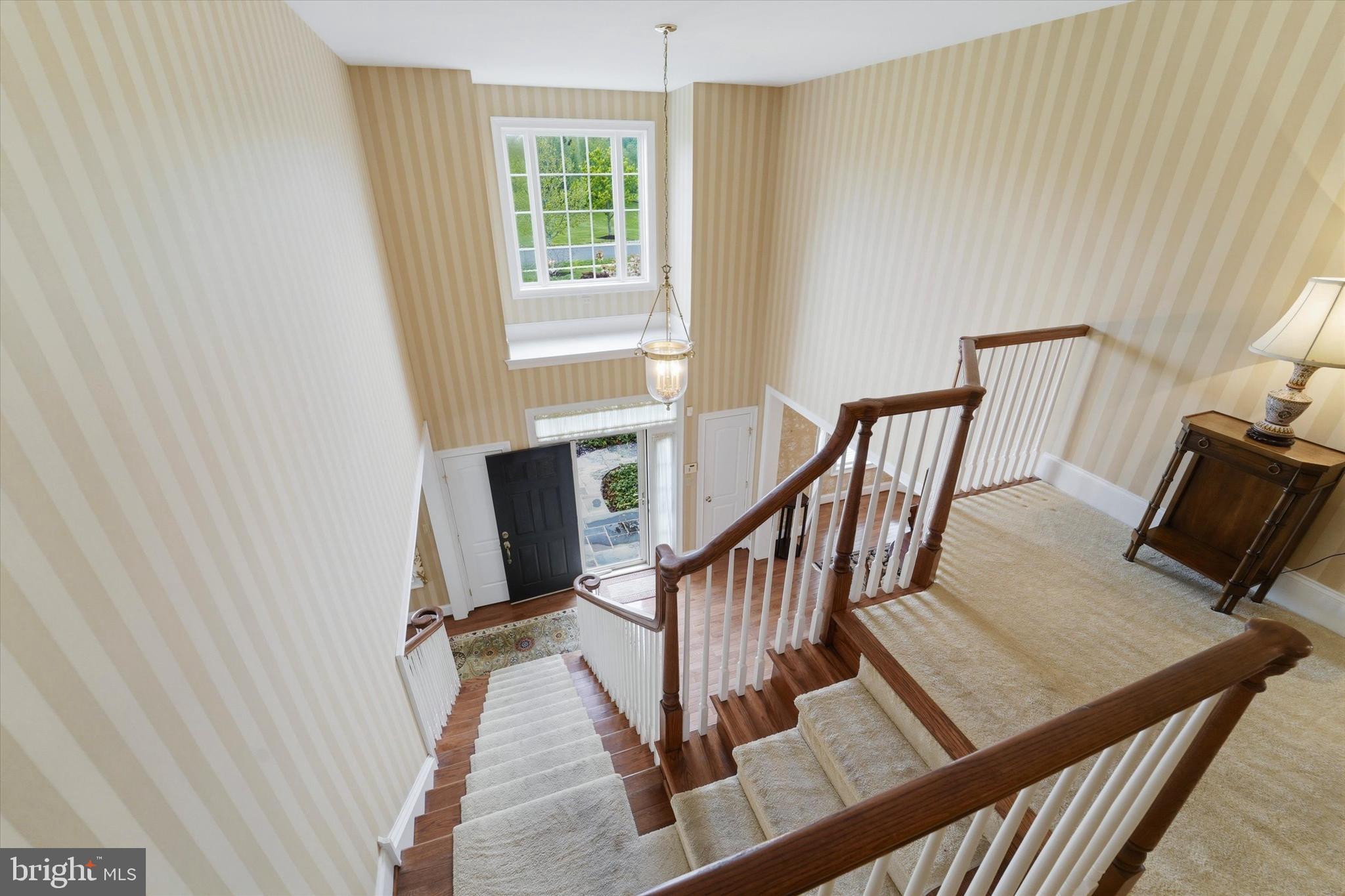 590 FARMDALE CIRCLE
